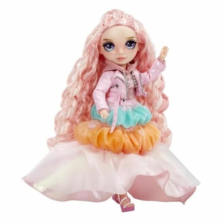 Muñeca temática invierno, fomentando la imaginación
