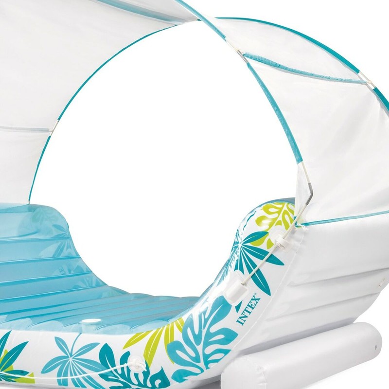 Flotador gigante Intex para diversión familiar en el agua