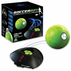 Robot Entrenador Fútbol Niños Smart Ball Soccer Bot en acción con un niño.