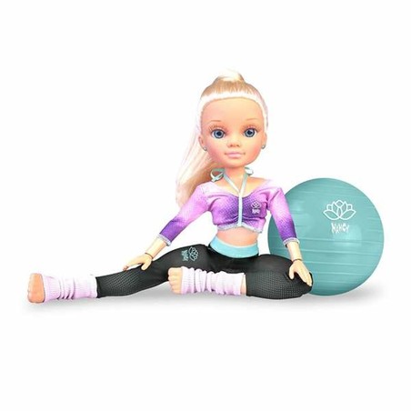 Nancy Yoga de 42 cm, perfecta para un regalo que inspira hábitos saludables.