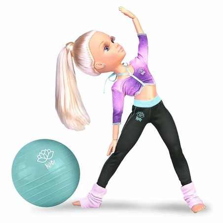 La Muñeca Nancy Yoga inspirando hábitos saludables y juego imaginativo.