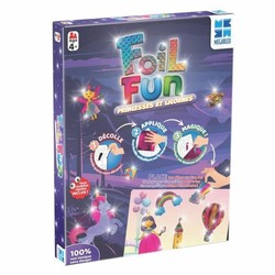 Niños sonrientes creando con el kit manualidades infantil Megableu