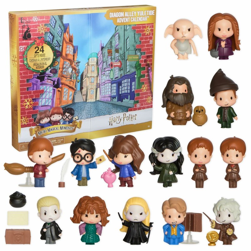 Muñeco Harry Potter con uniforme de Hogwarts