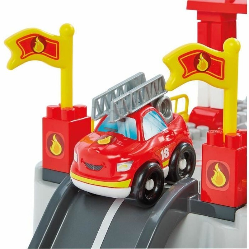 pista coches de juguete Ecoiffier para el desarrollo infantil