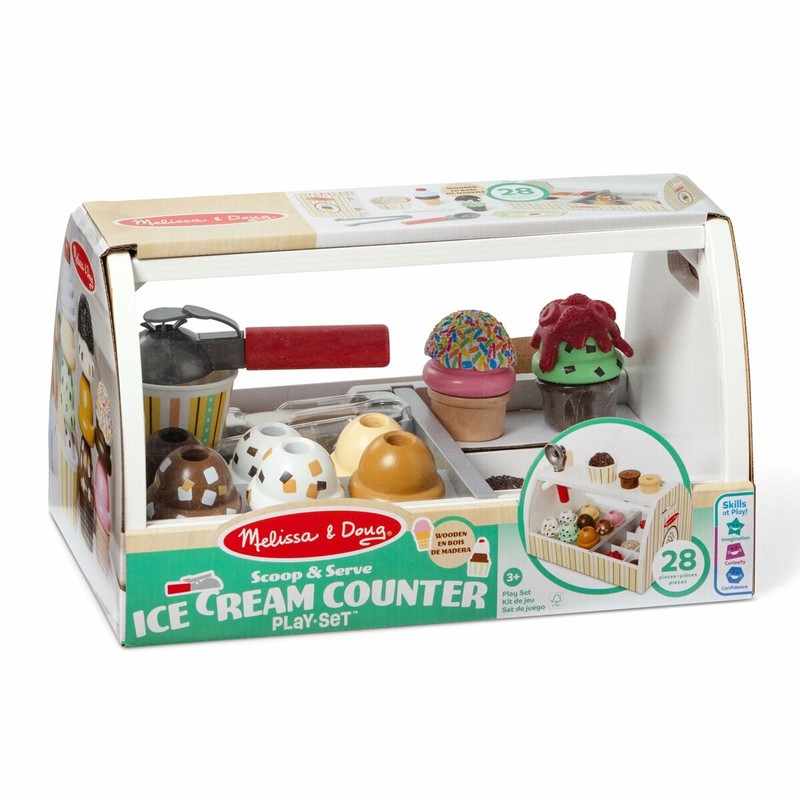 Vista frontal del mostrador de helados de juguete