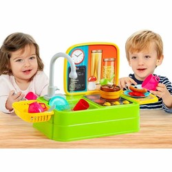 Cocina de juguete Moltó con grifo de agua real para niños 2