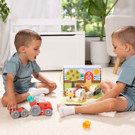 Figuras de juego y tractor para bloques Melissa & Doug
