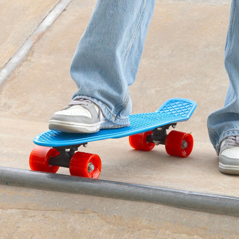 Juguetes exterior niños: Patinete Colorbaby con Luz LED