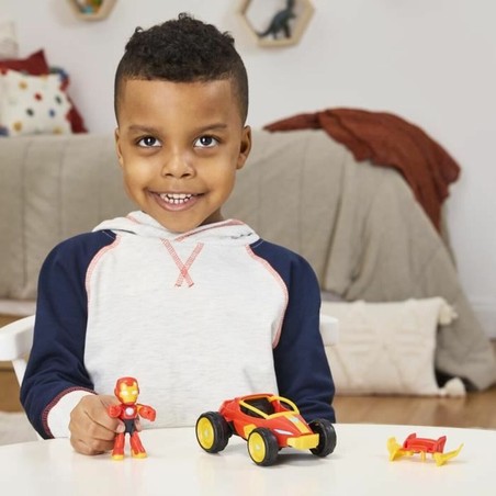 Figura de acción Hasbro, ideal para juego simbólico