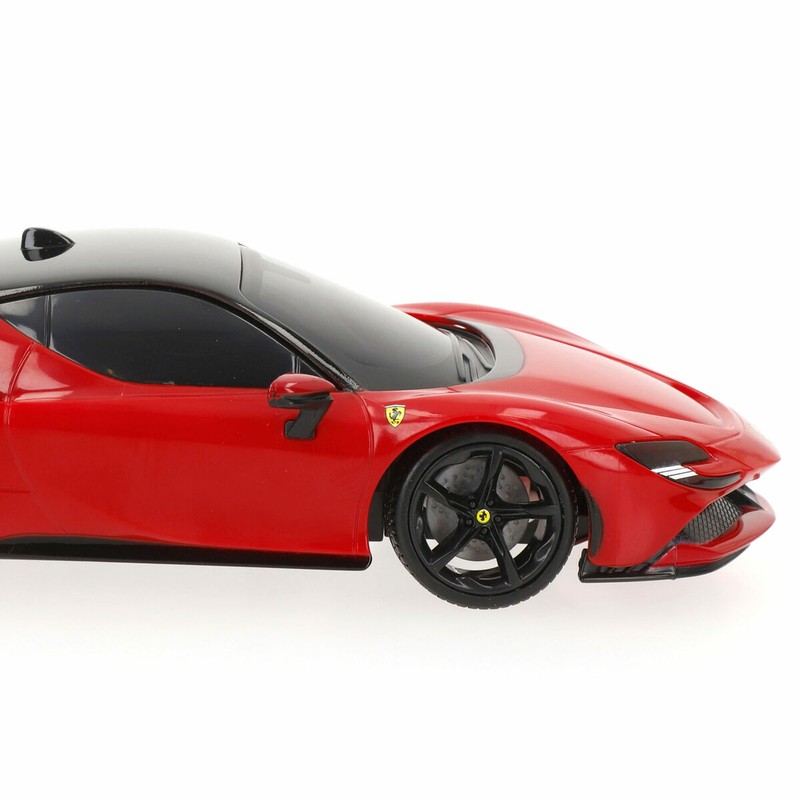 Garaje coches juguete con modelos Audi SF90 STRADALE