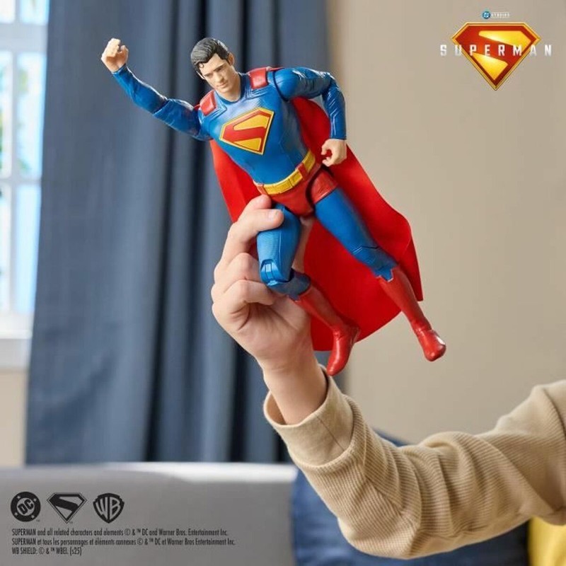 Figura de acción Superman Spin Master vista trasera con capa