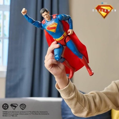 Figura de acción Superman Spin Master vista trasera con capa
