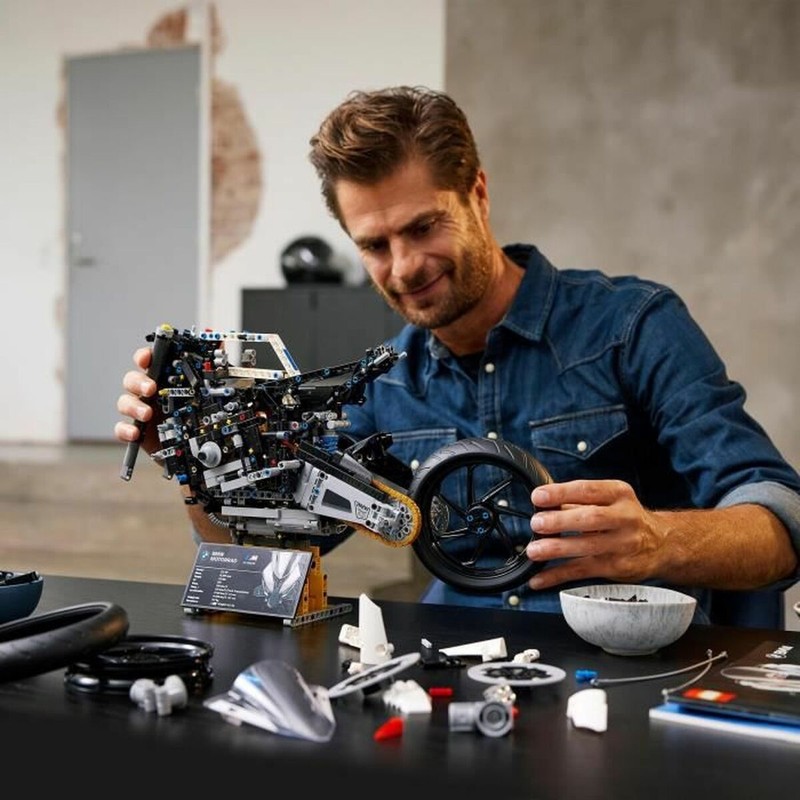 Lego Technic BMW M 1000 RR - Set de Construcción para Adultos