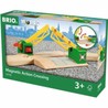 Coches Juguete Niños: Tren Brio Magnetic Action Crossing - Compra online en MegaJuguetes
