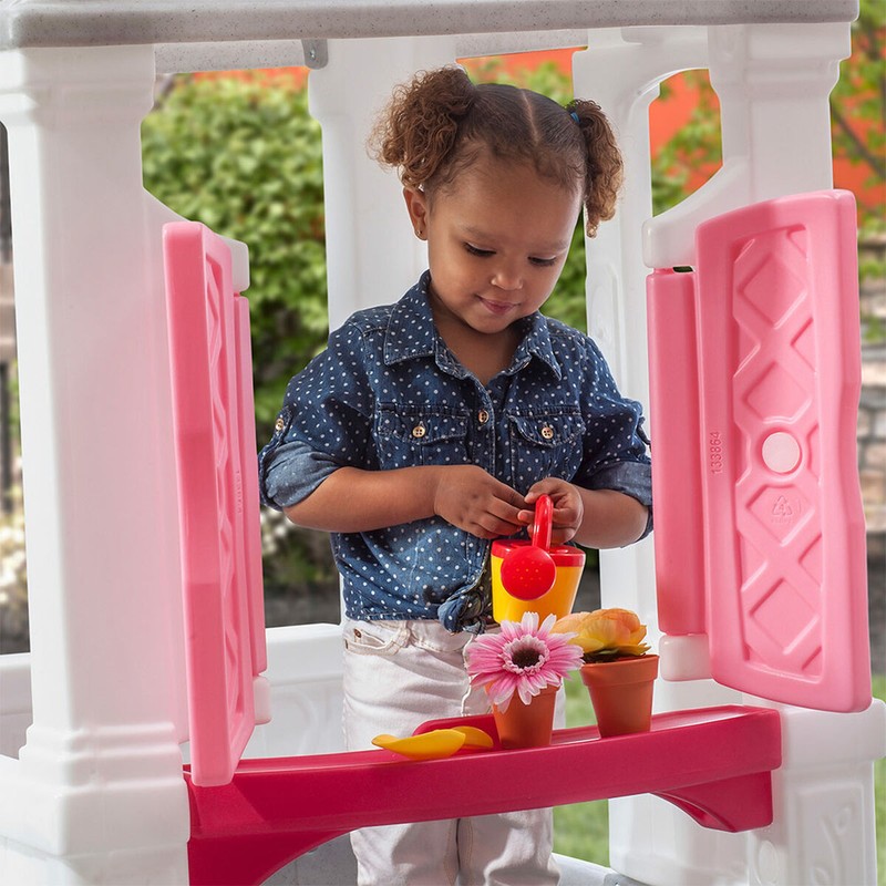 Juguetes construcción niños: Casa Infantil Step2 Courtyard Cottage