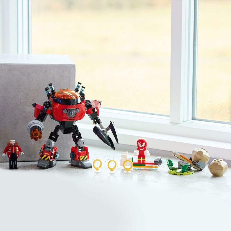 Detalle de la figura de Knuckles del juego LEGO Sonic