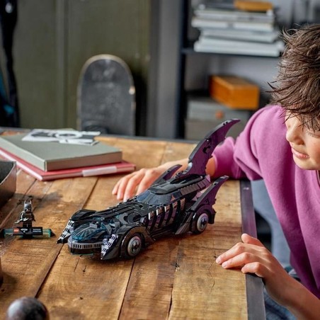 Icono de Batman Forever: Batmobile de LEGO.