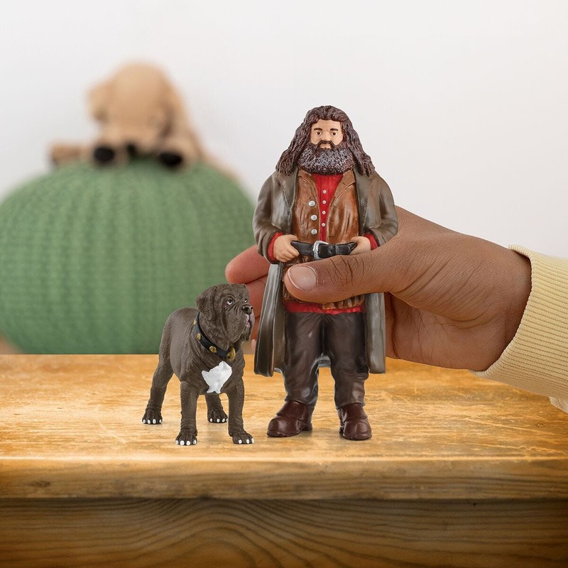 Figuras Acción Niños Harry Potter - Hagrid & Fang