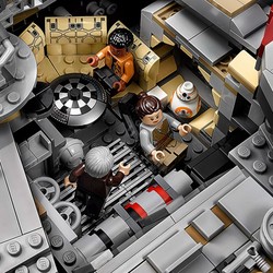 Juguetes Construcción Niños: LEGO Star Wars Millennium Falcon 75192 - Compra online en MegaJuguetes 2