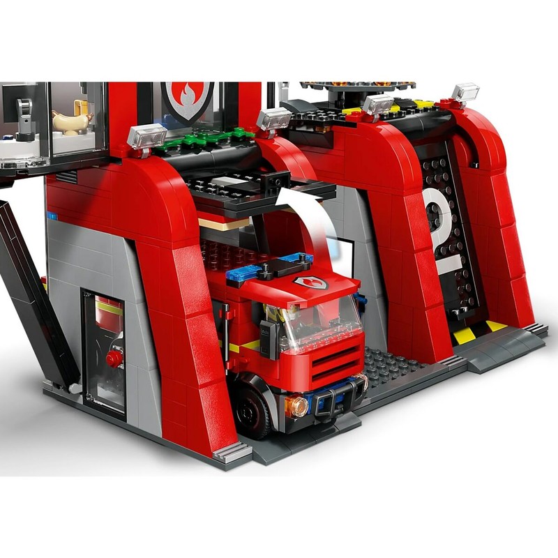Figuras Acción Niños: Estación Bomberos LEGO City 60414 con Camión