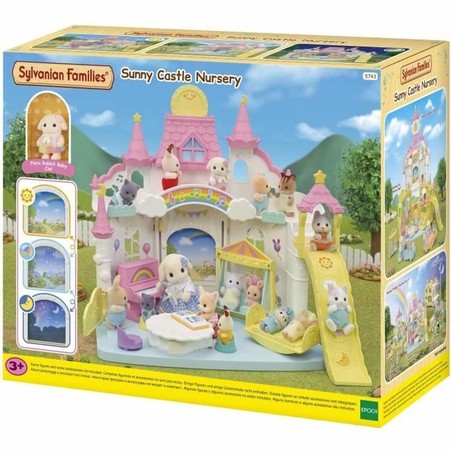 Figuras Acción Niños Sylvanian Families: Playset Guardería Castillo Soleado 5743 - Compra online en MegaJuguetes