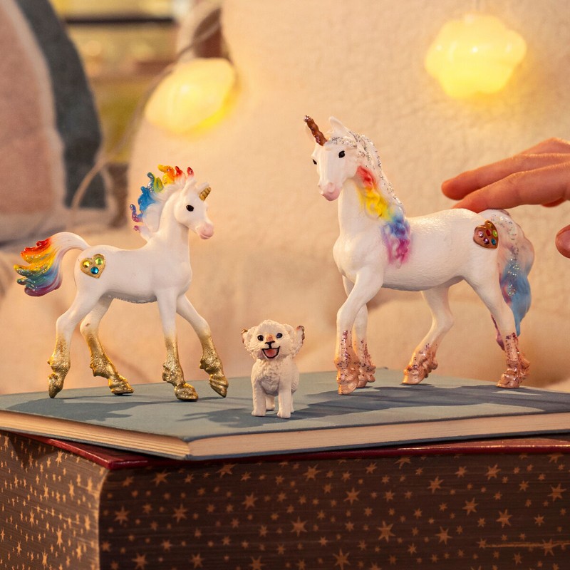 figuras de plástico resistente unicornio