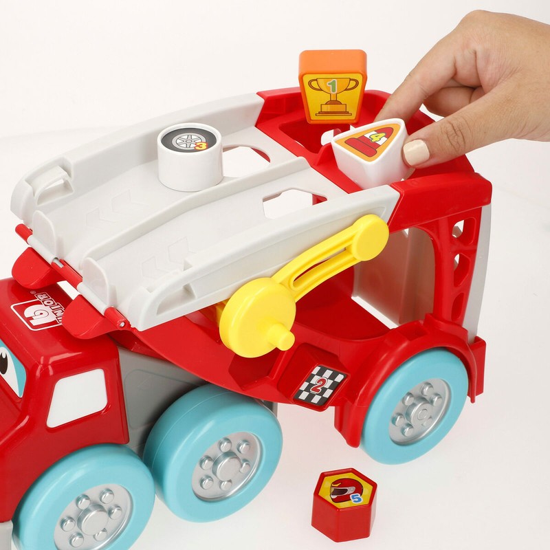 Playset de vehículos para niños: Camión y coches seguros para el desarrollo temprano.