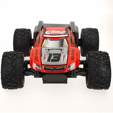 Coche teledirigido Maisto Trophy Truck en acción