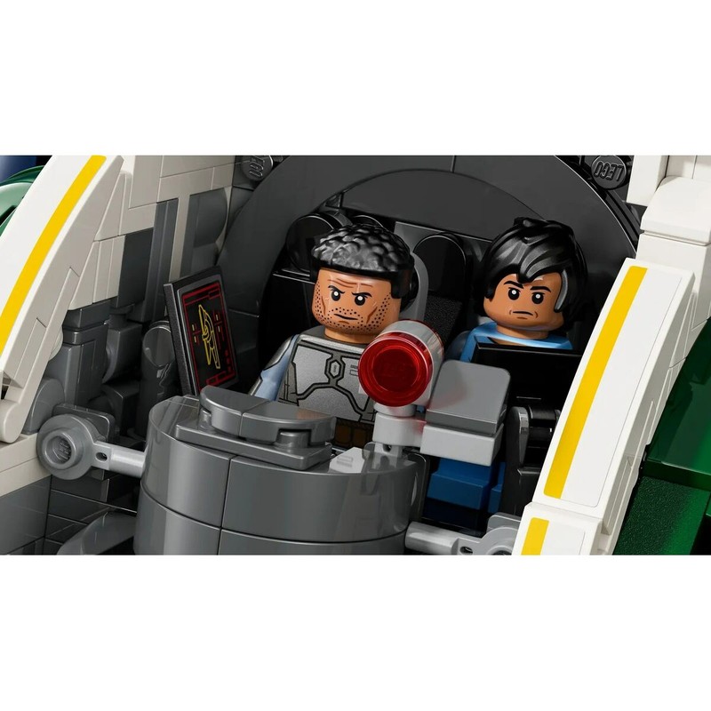 Construcción nave espacial LEGO, proceso de montaje avanzado