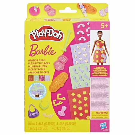 Plastilina de colores variados para modelar figuras de Barbie