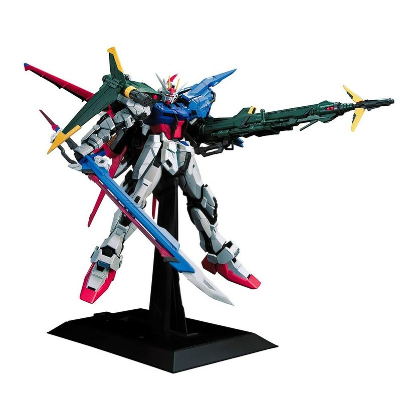 Figura coleccionable Bandai: Gundam Strike en acción