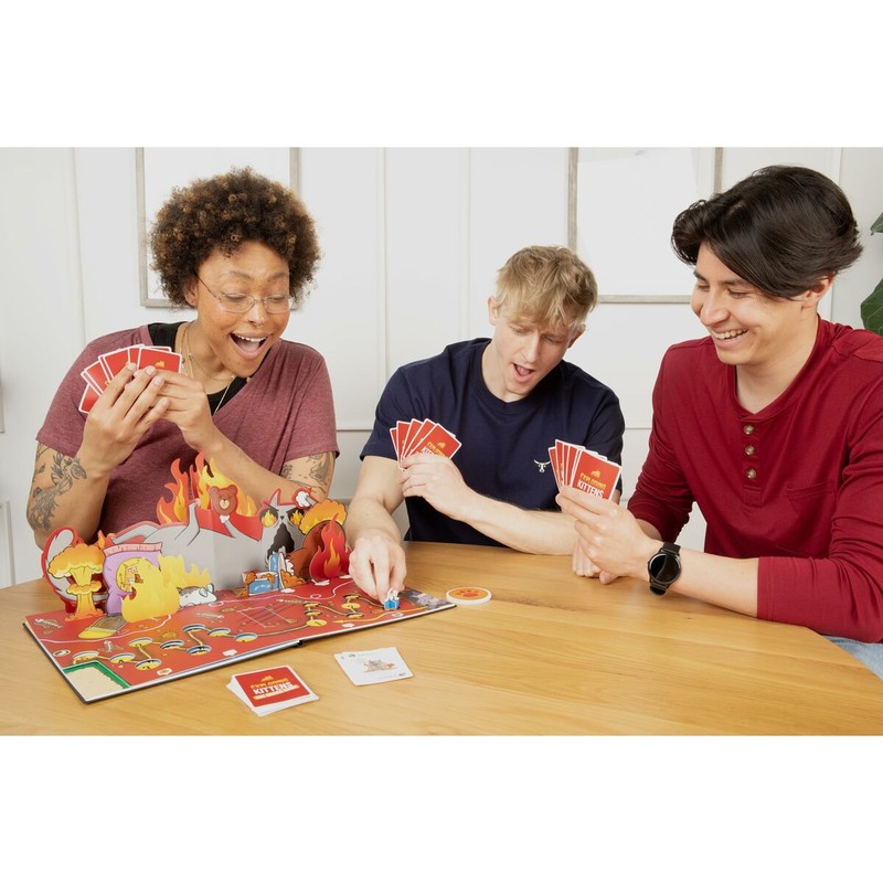Juego mesa familiar Exploding Kittens cartas