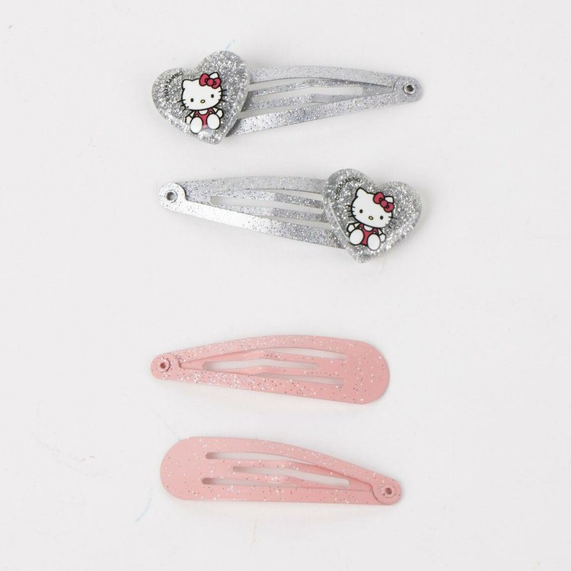 Diseño Hello Kitty original, primer plano de los detalles del colgante