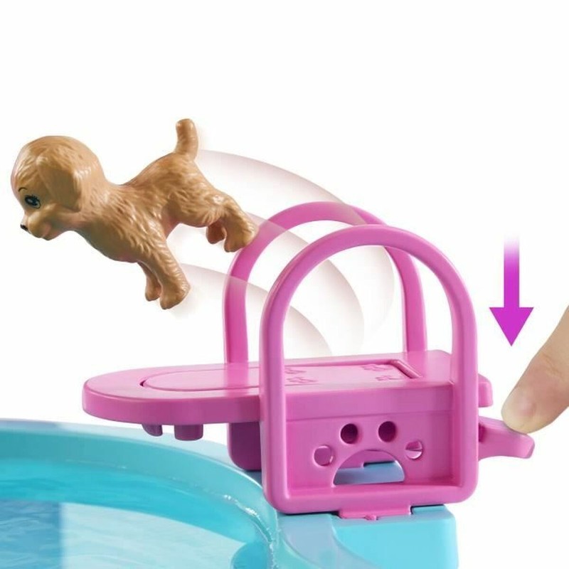 Detalle del tobogán de la Piscina Barbie, ideal para niños +3 años.