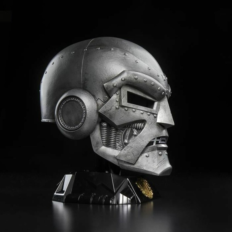 Peluca cosplay plateada de la marca Hasbro