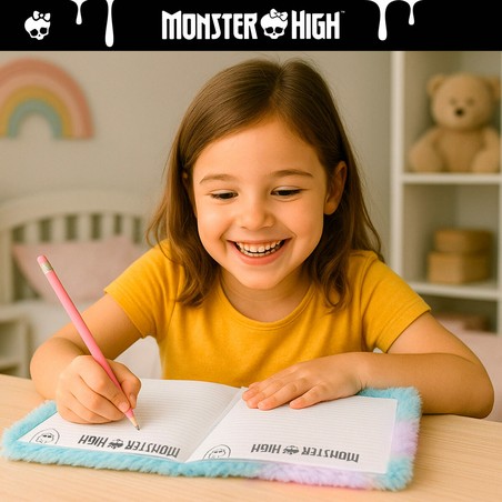 Presentación del set de pintura niños Monster High en su embalaje original
