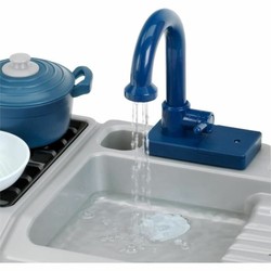 Cocina de juguete infantil Miele Klein con fregadero funcional 2