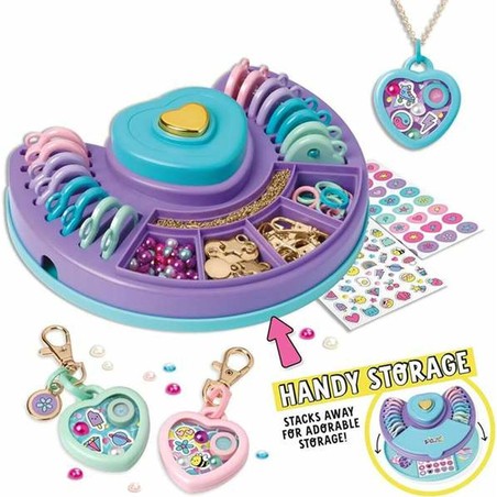Niña creando con kit manualidades infantil Bizak