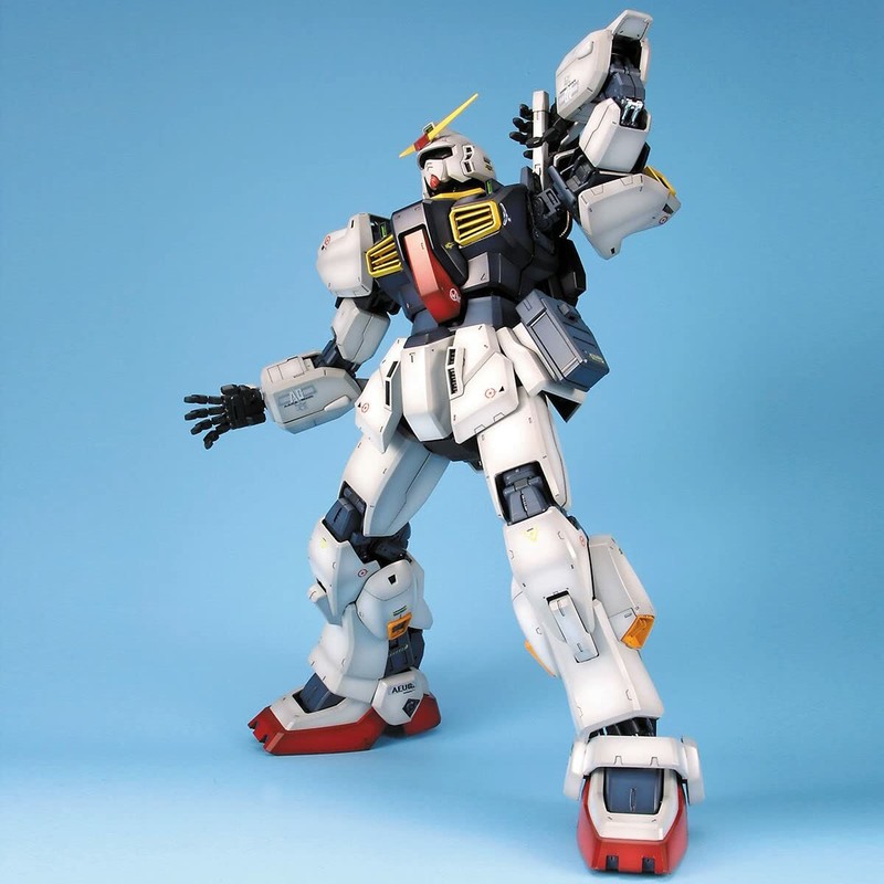 Figura Bandai ABS de alta resistencia para coleccionistas