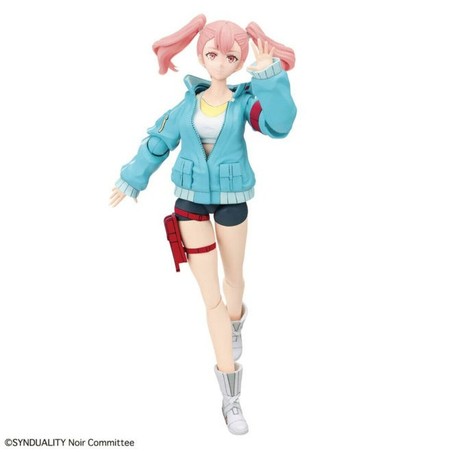 Componentes de figura Bandai montaje antes de ensamblar